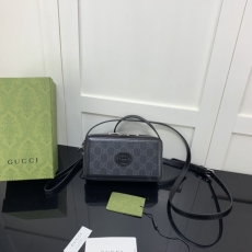 Gucci Satchel Bags